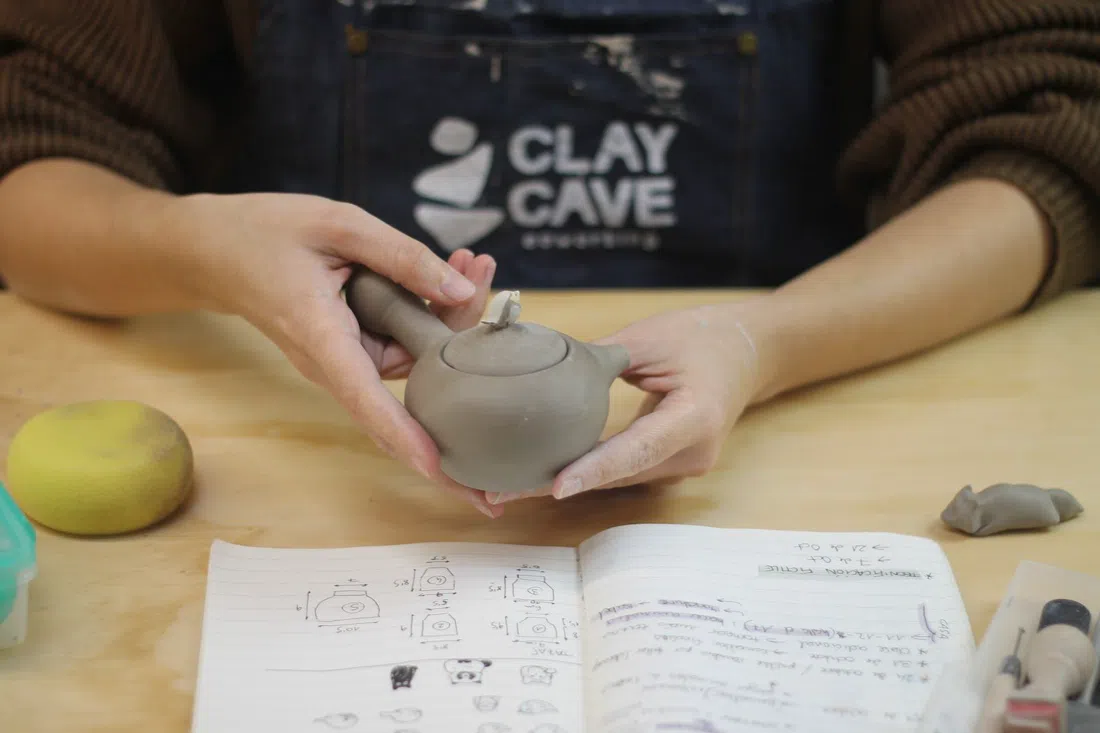 Clay Cave, Valencia