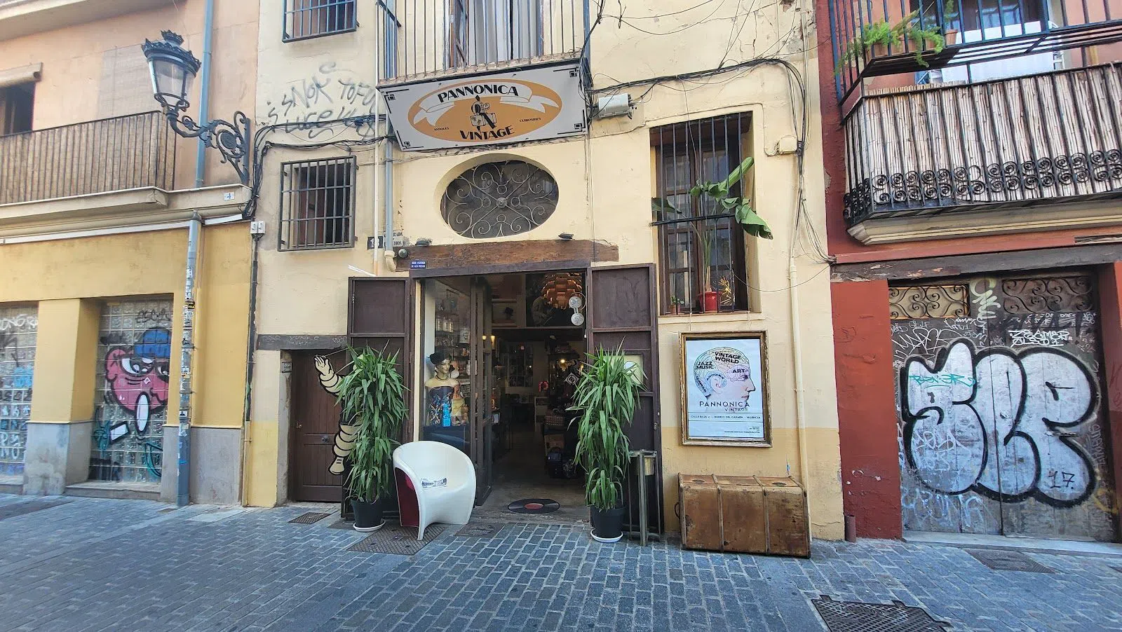 Pannonica Vintage, Valencia